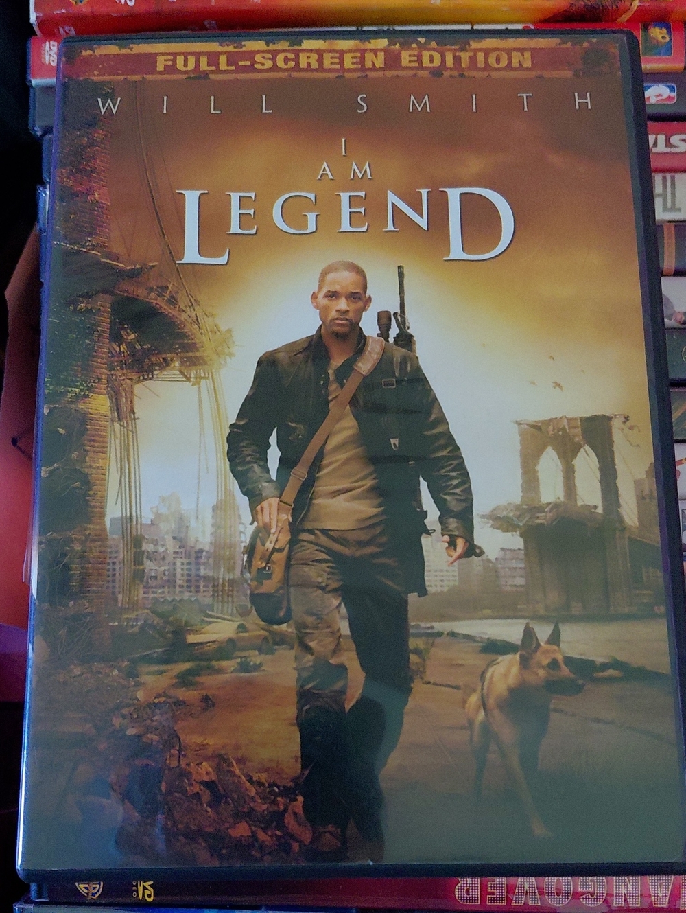 I Am Legend (Full-Screen Edition) Movie DVD - Will Smith - Brown/Gold Cover